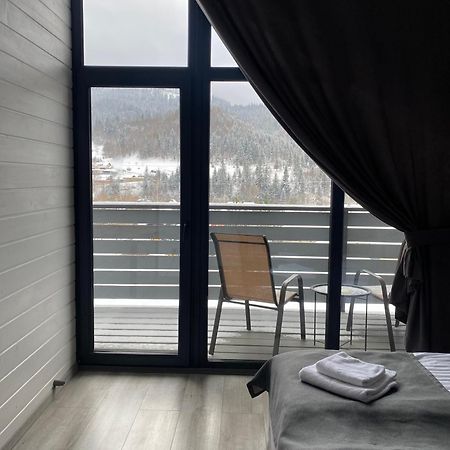 Prostir 65 Daire Slavske Dış mekan fotoğraf